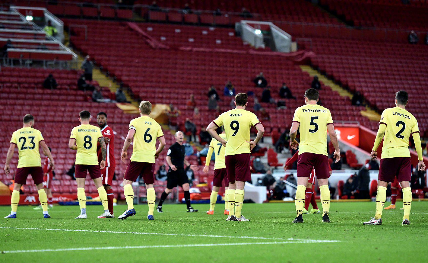 巴萨的债务 巴萨的债务